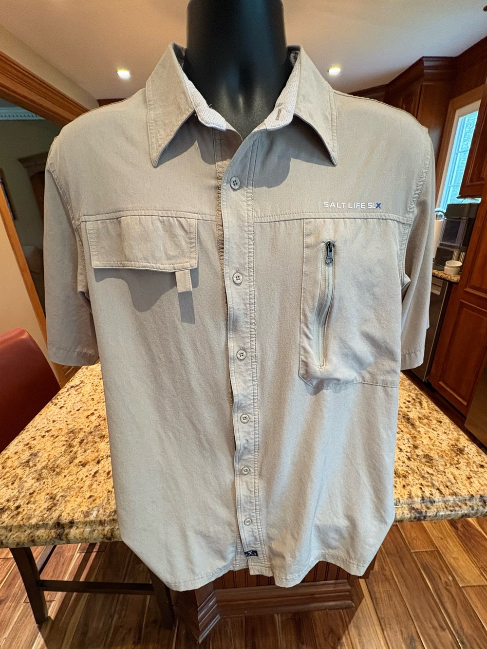 Salt Life Men's Short Sleeve Fishing shirt. Sharp tan with logos front/back. L